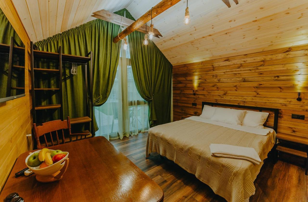 Wanderholic Hotel Telavi Buitenkant foto