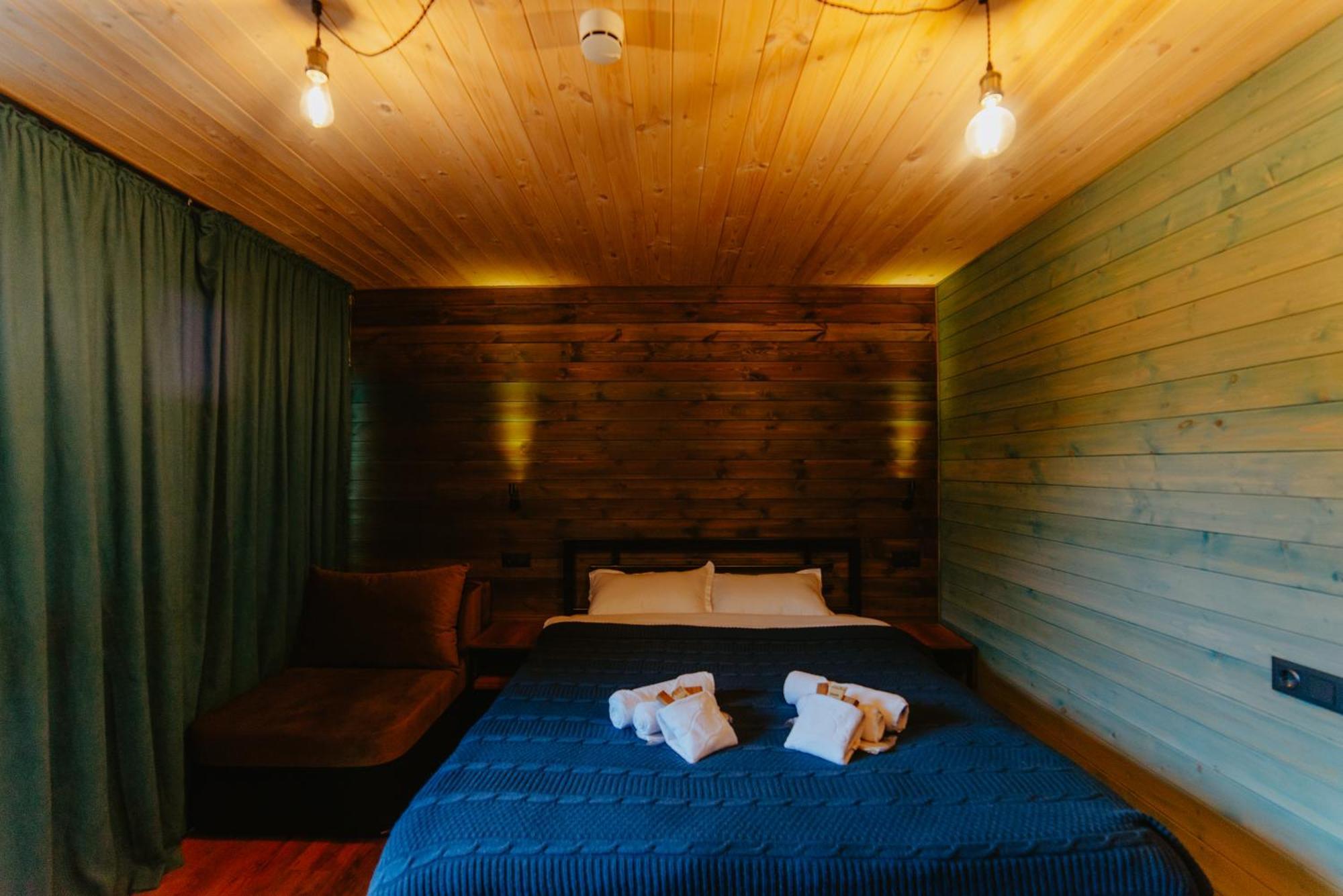 Wanderholic Hotel Telavi Buitenkant foto