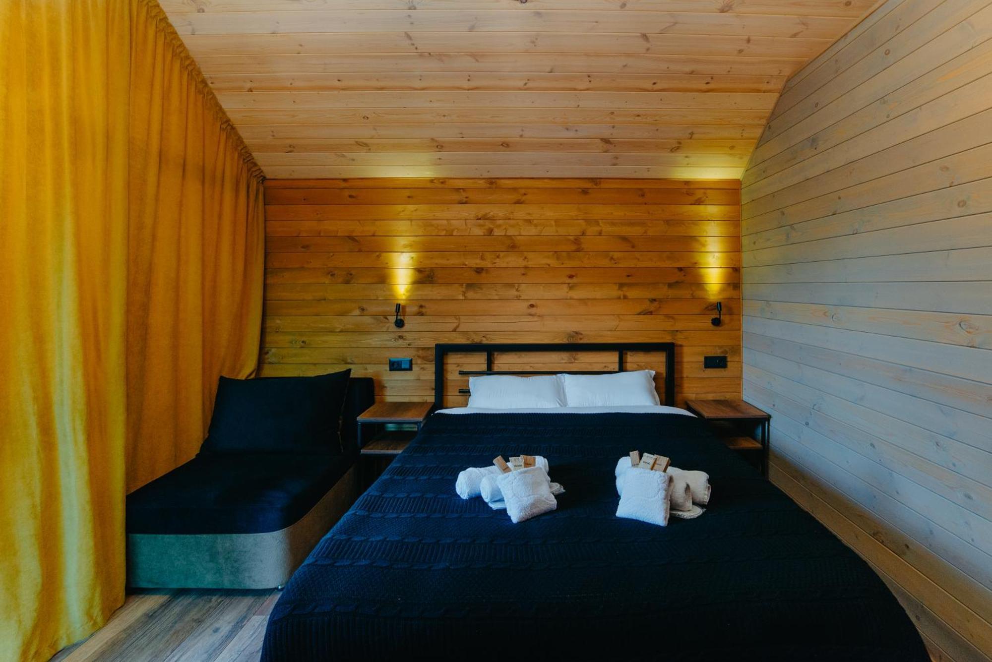 Wanderholic Hotel Telavi Buitenkant foto