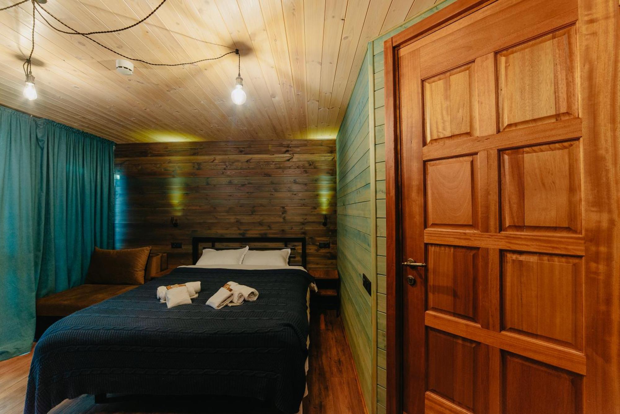 Wanderholic Hotel Telavi Buitenkant foto