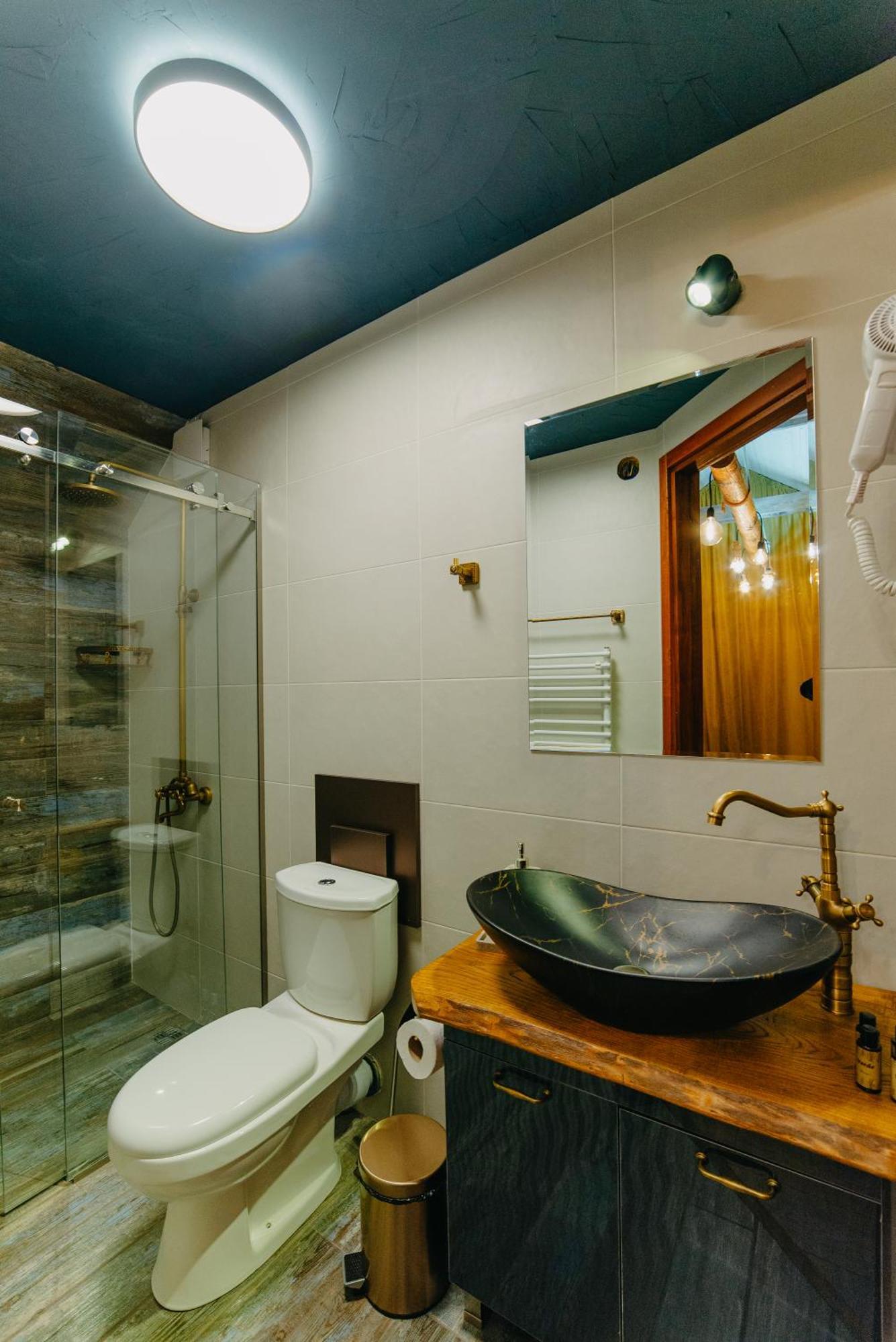 Wanderholic Hotel Telavi Buitenkant foto
